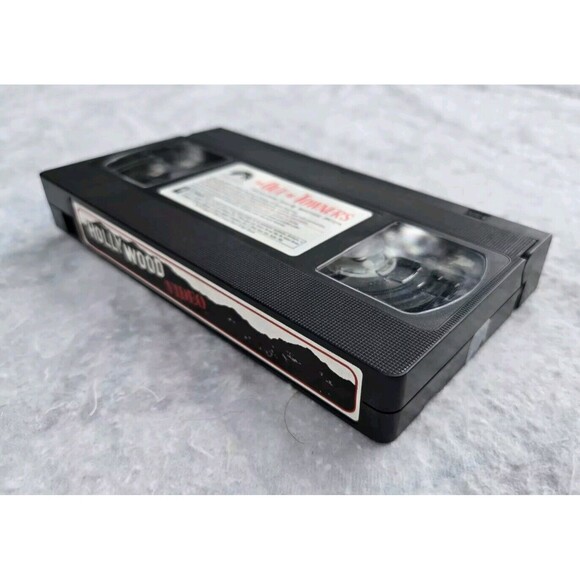 The Out-of-Towners (VHS 1999) Movie Steve Martin Goldie Hawn Vintage Rental Tape - Picture 3 of 6